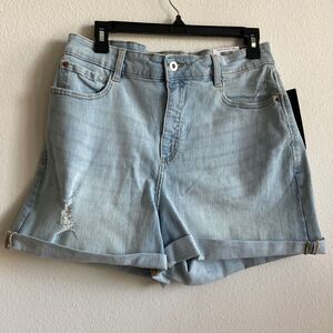 Inc Denim High Rise Convertible Short Light denim color NWT Sz 12